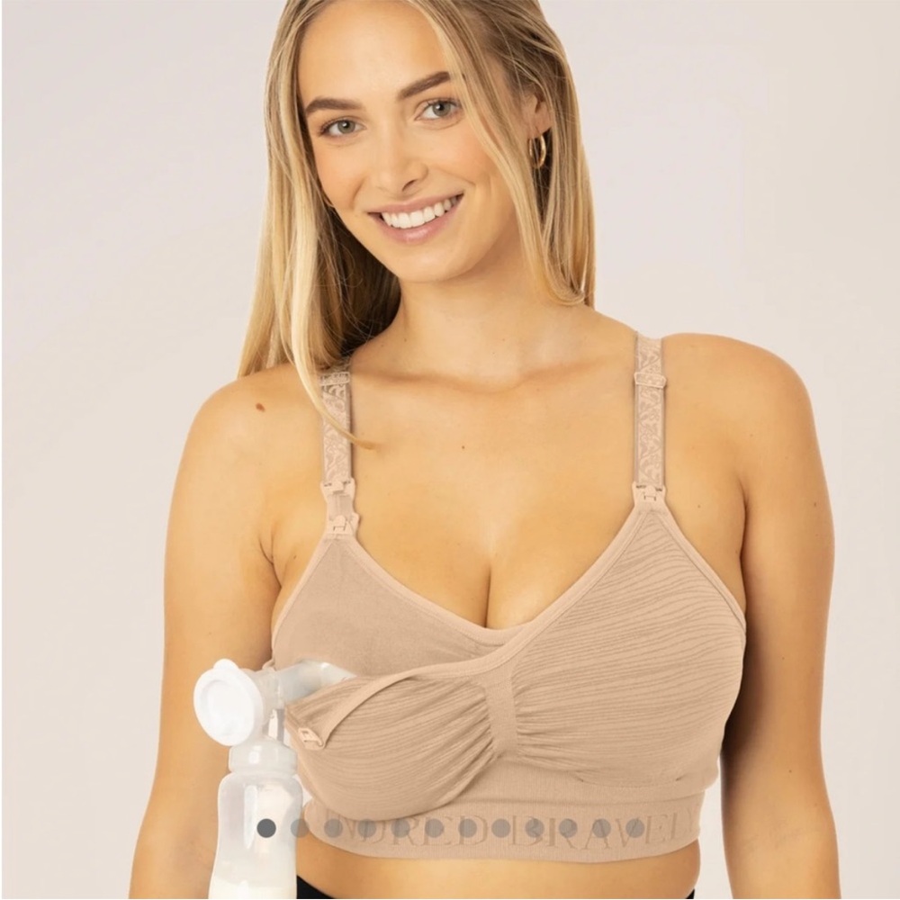 Kindred bravely sublime hands free bra bundle